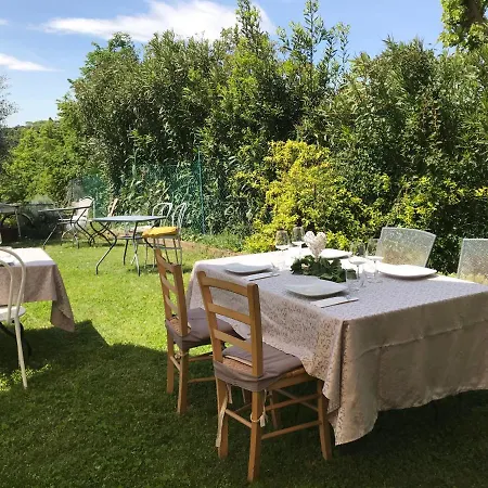 Agriturismo Macole Fattoria Con Spuntini בית חווה