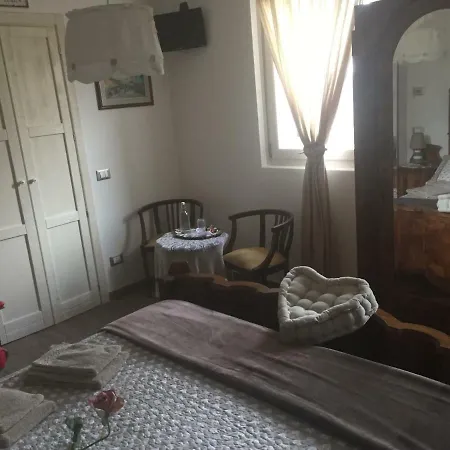 בית חווה Agriturismo Macole Fattoria Con Spuntini *