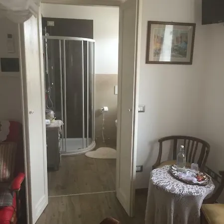 בית חווה Agriturismo Macole Fattoria Con Spuntini ורונה