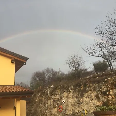 בית חווה Agriturismo Macole Fattoria Con Spuntini ורונה
